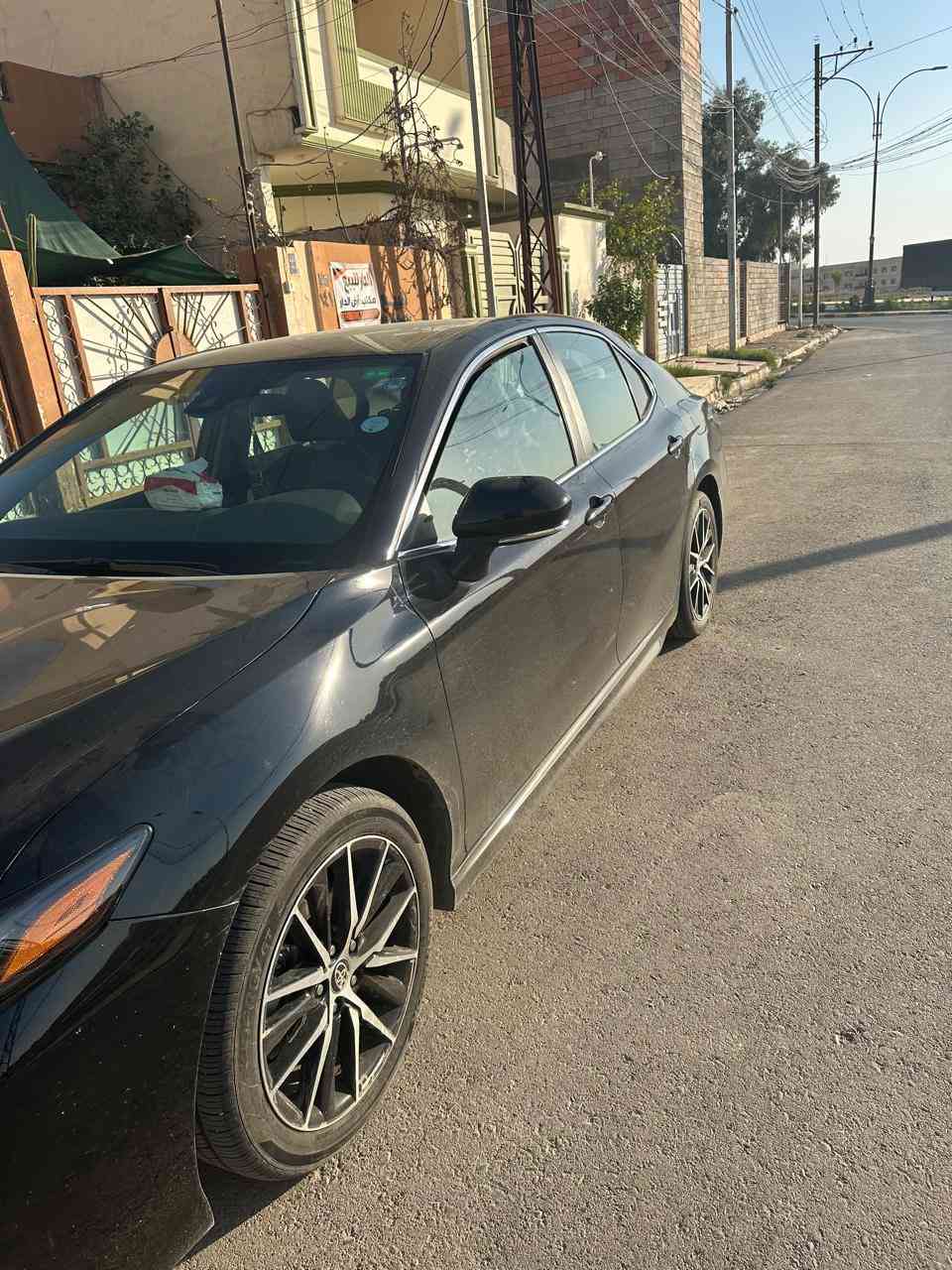 كامري موديل 2024 وارد امريكي  لون اسود رقم اربيل بسمي هزة جديدة  ضررها خلفي شرط بدون دواخل وبدون إيرباك تبديل قبغ صندوق اصلي نفس اللون وصبغ جاملغ الخلفي الأيسر ماشية 27 الف ميل سيارة نظيفة موجودة بالموصل السعر 208 بيها مجال قليل  ..للاستفسار

 *********** 
***********
