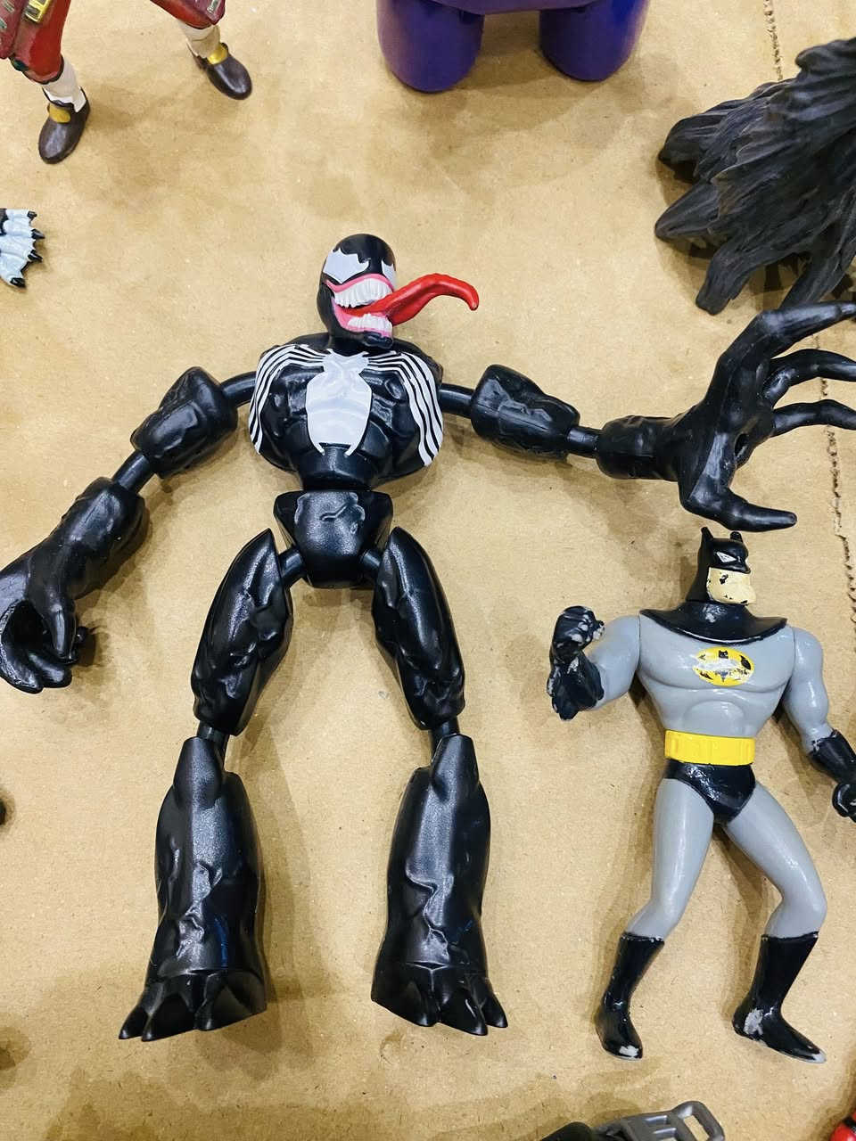 14 قطعه
سعر القطعه 3
تباع مجموعه كامله


**إذا كنت صاحب هذا الإعلان وتريد حذفه لأي سبب، رجاءا أرسل رسالة إلى الدعم الفني**