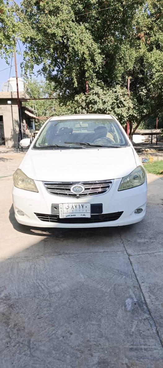 بیوایدی 2013 سەنەوی بەشەرت حاسیبەو ئەوەلیات گێرو مەکینە دەرەجەیەک بەشەرت دەعمولێدراوی نیە  تایەی تازەیە   تەبریت لەسەر سویچ کارەبایات هەر هەموی بەشەرت گێچ بانزین فەرەی کرنگ کیلۆمەتر  فڵچە لایت چواری قفڵ مەرکەزی جام کارەبای هەموی ئیشدەکات بەشەرت نرخی 26گڵا قفڵ  ژمارە *********** ئەم ژمارە واتسابی لەسەرە گەر موشرەری نیت خۆت ئەزێت مەدە لەگەڵ رێزم كالار, السليمانية
