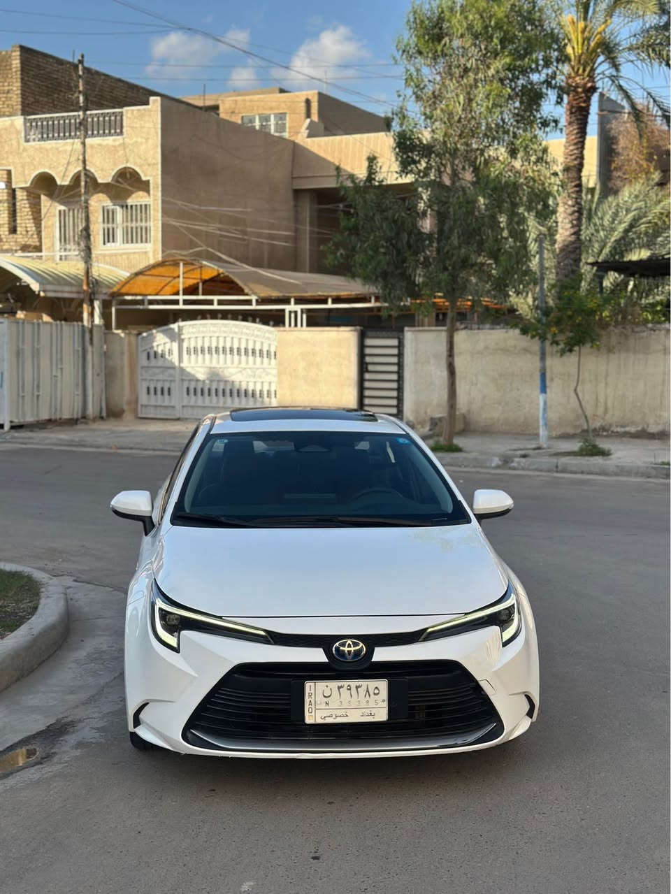 السلام عليكم 
كورلا 2023 هايبرد 
موصفاتها
بصمه
فتحة
تبريد بيانو
تبريد قطعتين
لد نهاري
شاشه 
رادار 
بيها بارد بسيط بلباب الامامي من جوه⚠️
ماشيه 27 حقيقي الكتلوكات والبصمه الثانيه موجودات✅
السعر 136وبيها مجال بسيط حك الجيه
*********** بغداد, العراق
