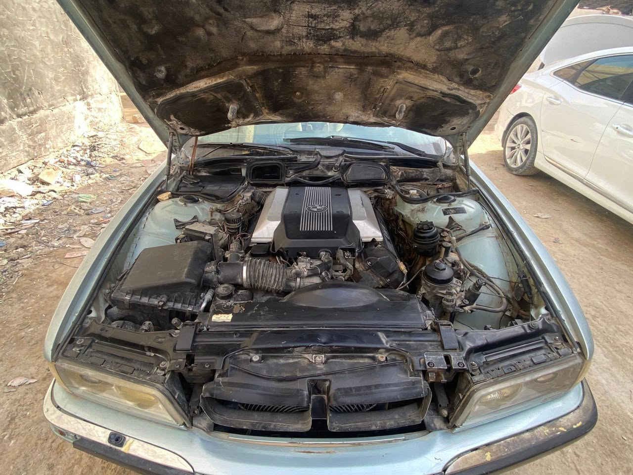 #شباب مكلف بلنشر 
#مكلف بلنشر السياره مال امير الكربلائي 
حجم735 بيها نواقص 
موديل 2000
السعر 48 
وباقي تفاصيل هوه راح يذكرها بلتعليقات 
 #مكلف بلنشر


**إذا كنت صاحب هذا الإعلان وتريد حذفه لأي سبب، رجاءا أرسل رسالة إلى الدعم الفني**