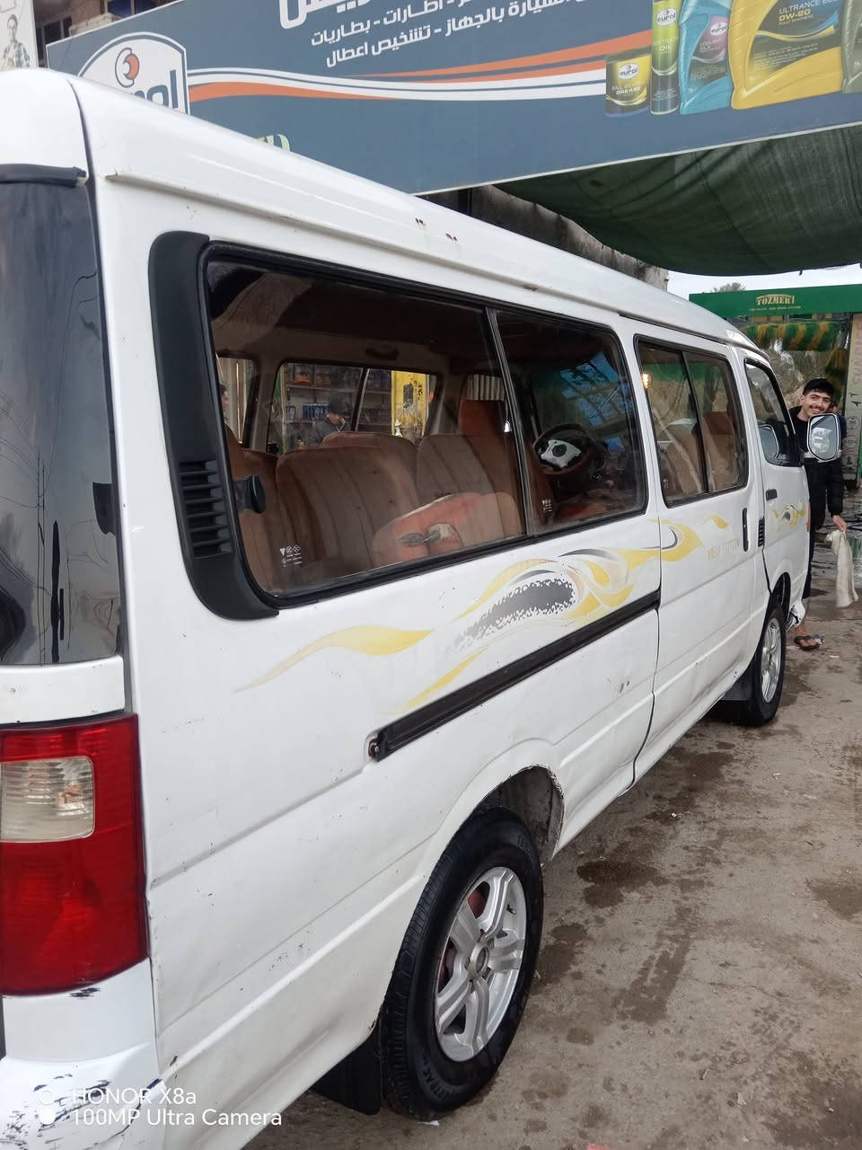 فتون حره للبيع
موديل 2012 بسمي تحويل ثاني يوم مصفره هيئه وغرامات 
كير محرك اكسل مكفولات بدون تنقيص كرهبائياته كله شغاله ما بييها ولا نقص عالي زنون ثلجي ضبابي داخل جديد دوشمه جديد تحكم مرايات اشاير مري تخم تاير جديد تبريد نقصه فقط قايش 
لسياره نضيفه احله من لصور مكان بغداد لسعر ٧٠ وبيها مجال (***********)

(ملاحظه لبريك بي هوه رايدله تنفيس ولدشبول مو كلش نضيف)
