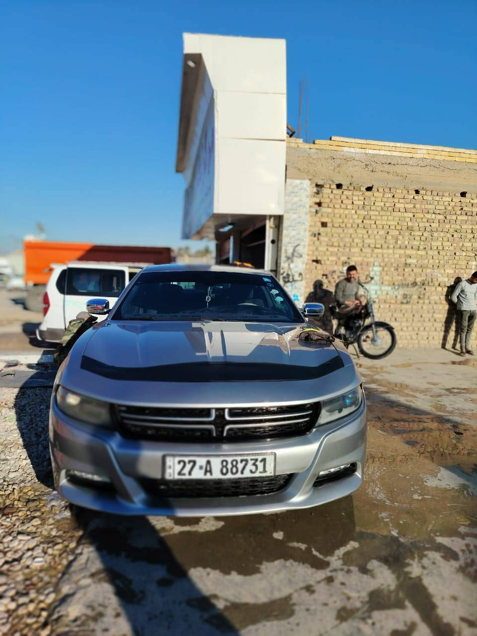 اخوان تعجبك السياره اخليك بعيوني وع راسي ماتعجبك الله يرزقك بالاحسن منه ان شاء الله
جارجر موديل ١٥ رقم ذي قار مشروع وطني باسمي سياره جاهزه الحادث السونار مرفق وي صور السياره مكينه كير حداديه زوج تاير امامي جديد تبريد تدفئه كشنات حضن بيه راس شاصي  كدام  التاير من يم البرانكيت مال دعاميه وعندي صورته مصوره الي يريده يراسلني خاص ادزله صوره
اخوان تفاصيل سياره كله موجوده بالمنشور
*********** مكاني ديوانيه قضاء عفك
