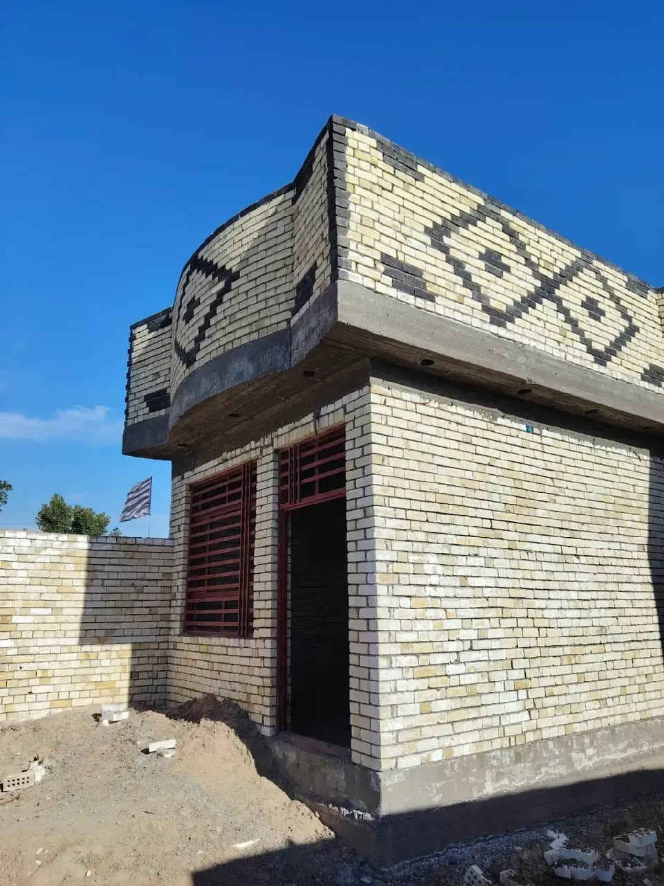 آخر الأعمال تم والحمد لله.رقم الموبايل ***********

إلتزام بالعمل والمواعيد. ونظافة العمل كما موجود بالصورة
