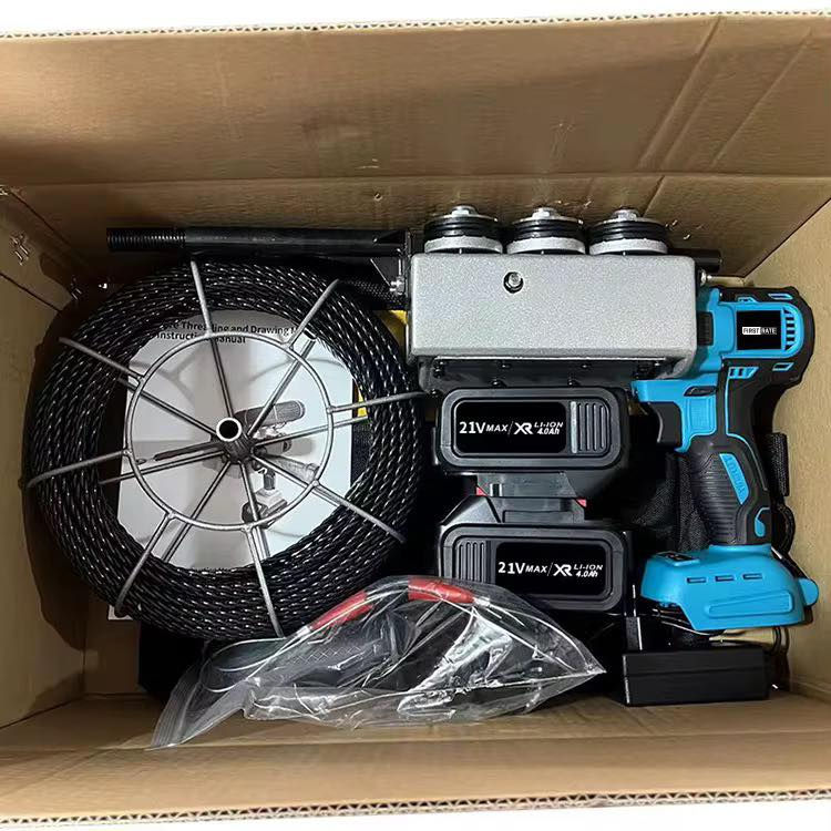 وصلتني وجبه ماكنه سحب الأسلاك كوالتي عالي جدا 6 روله  مع 6 روله احتياط قويه جدا     رقم ***********
