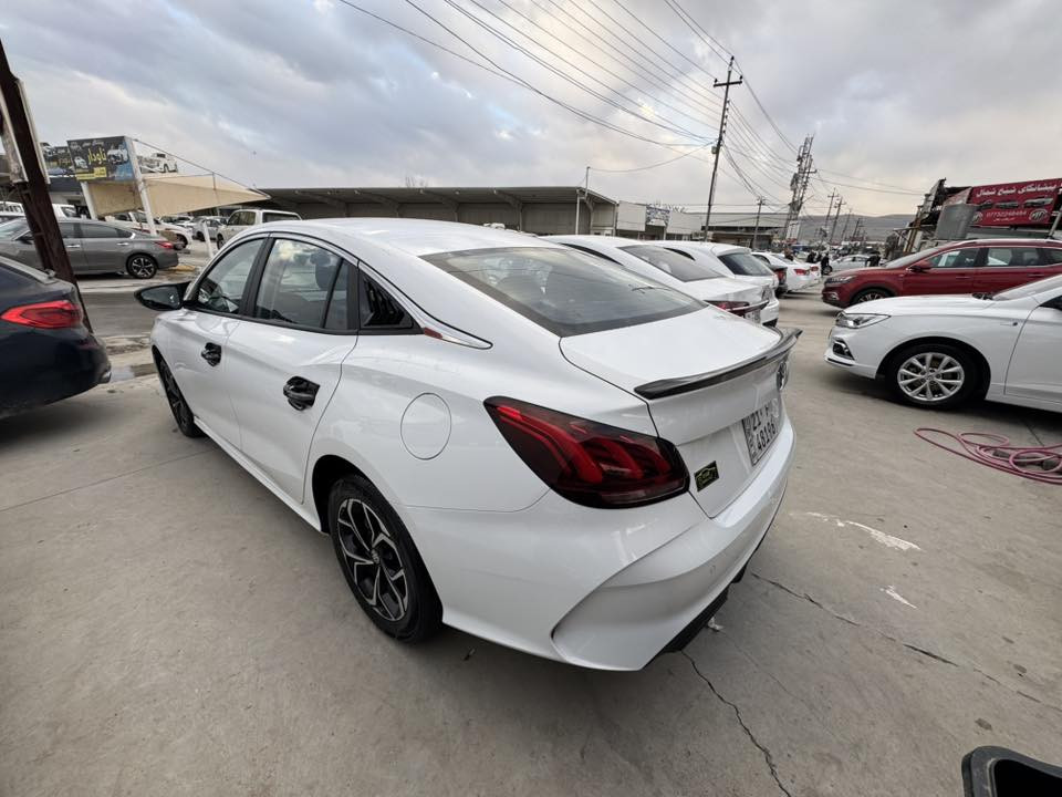 جیتی گێڕ عادی 2024
26 هەزار ڕۆشتوە 
دۆسەکەی قوپاوە لەگەڵ شوختێک 
کامل جوانکاری بۆ کراوە 
سعر 94 گەڵا 
***********
