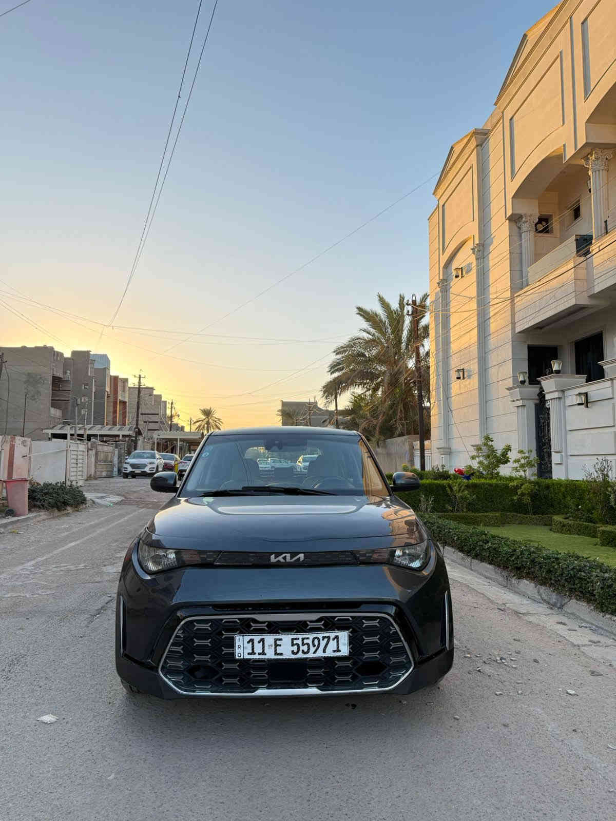 كيا سول 
موديل 2023
ماشيه 30الف
مفتوح كازكيت
سياره جديده 
صوره الحادث بل منشور 
سعره 143وبيه مجال
عنوان الامين بغداد جديده
***********
