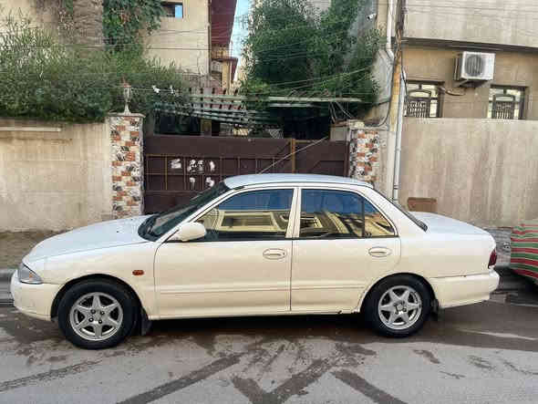 من رخصة الادمن بروتون 2004 سياره بلاديه بيه ملاحضات بسيطه كير مكينه نضيفات صدر خلفي امامي نضيف كهربائيات كله شغاله جام شغال داخل نضيف تخم تاير جديد سياره مابيه نقص بأسمي ثاني يوم تحوليه السعر 48 وبيه مجال بسيط مكاني بغداد المنصور 
***********
