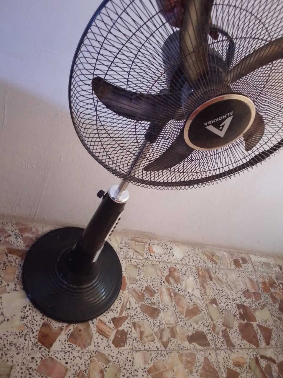 السلام عليكم غراض البيع الشراي يدخل خاص


**إذا كنت صاحب هذا الإعلان وتريد حذفه لأي سبب، رجاءا أرسل رسالة إلى الدعم الفني**