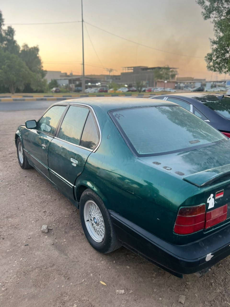 بي ام 525 للبيع رقم بغداد انكليزي تبريد شغال كير اومكينه حاويه مكفولات حداديه مكفوله تحويل اشوكت ميعجبك السعر 30 ماتوجد عل النت الماكن بابل محاويل ***********او***********
