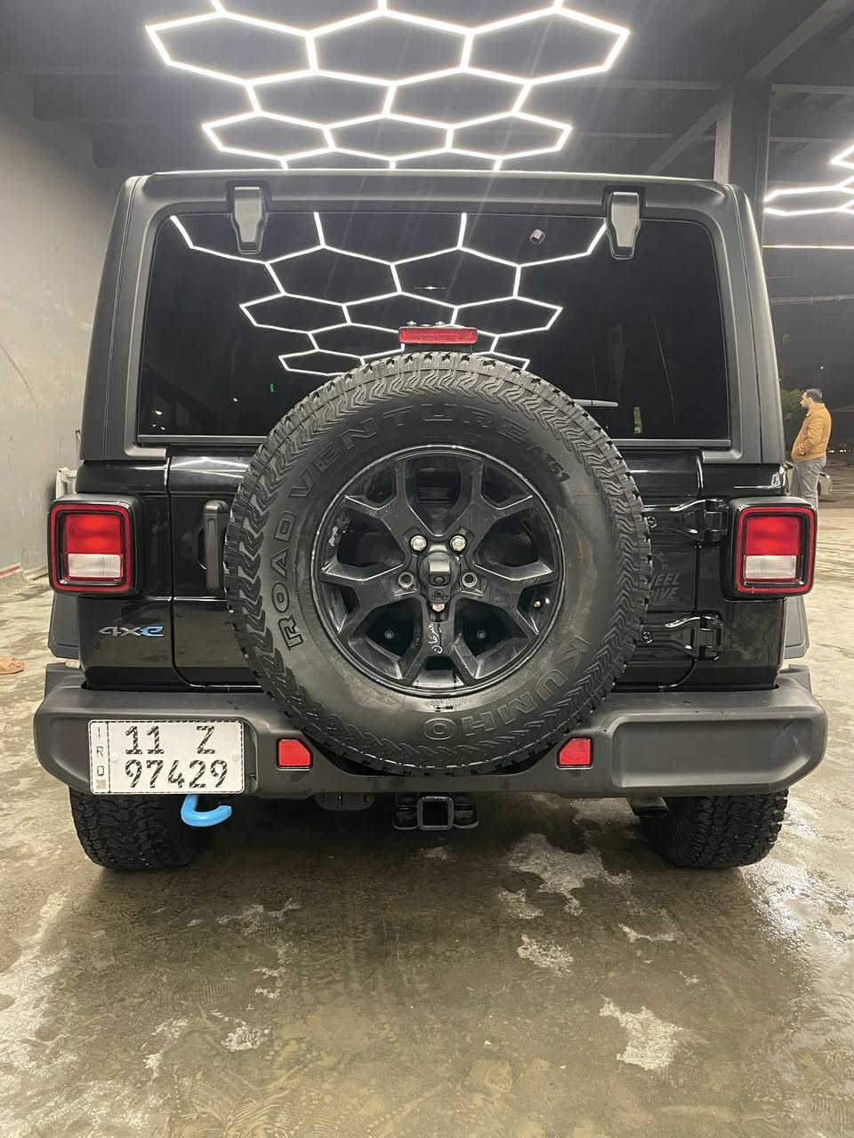 ‎جيب رانكلر 2023  للبيع 
‎لون اسود هايبر بلكن ويلز Willys 

‎ ماشيه  ٥٢ الف كيلو متر 

‎حادث بسيط فقط حافه البنيد 

‎بصمه وتشغيل وبك لايت موجود شكل ٢٠٢٤ حسب الطلب

‎مكان السياره بغداد الدورة ابو طيارة 
‎محرك كير واير بشرط مامفتوح 
‎سيارة حيل نظيفة كلشي عل بلاد جديد 
‎سنوية هزة كلشي جديد مدفوع لـ
‎باسمي السنوية بشرط تحويل وغرامـة
‎سيارة مابيـها دينار مصرف كامل من كل نواحي

‎للتواصل ***********
