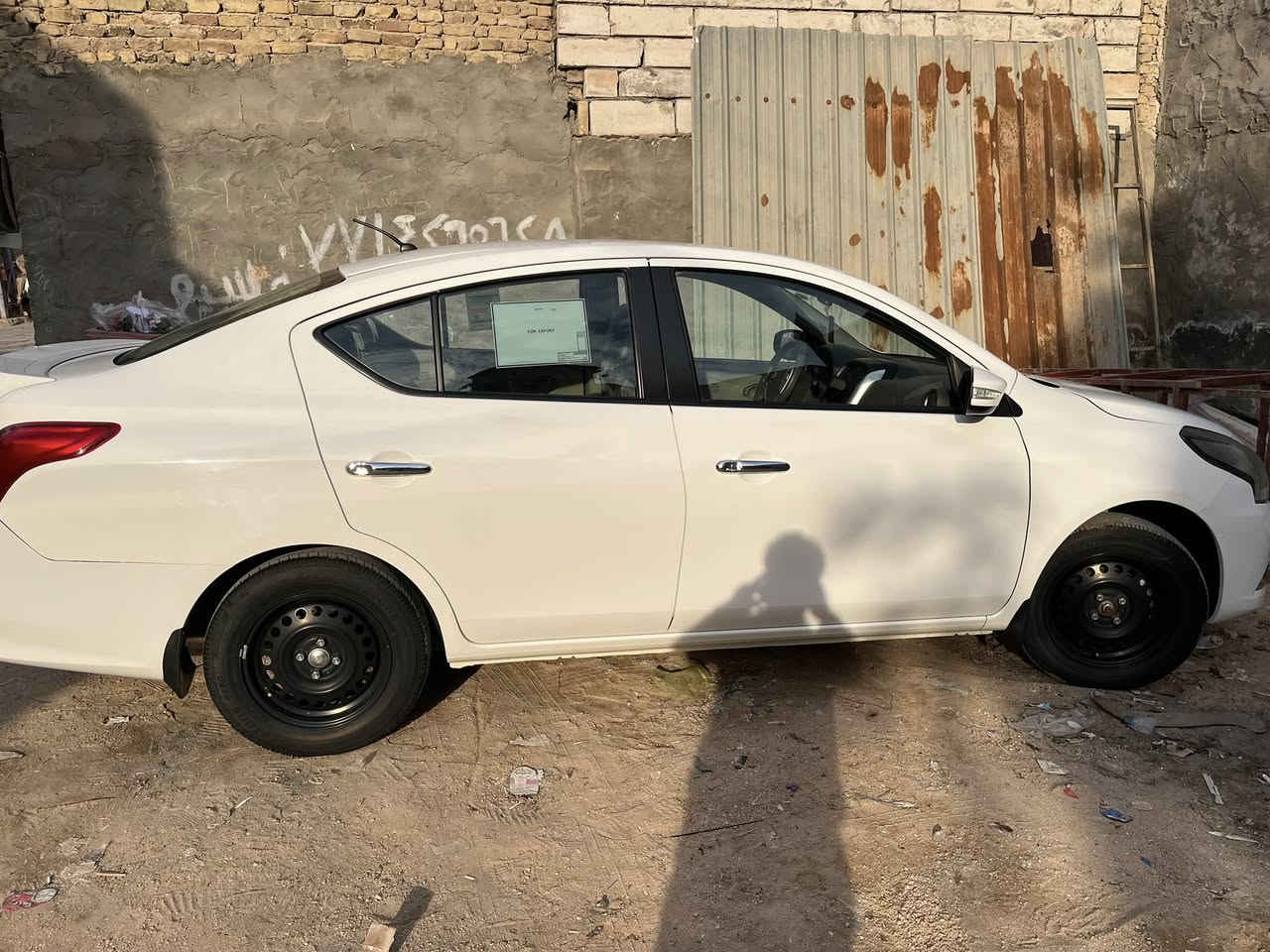 نيسان صني موديل ٢٤
كفاله عامه فقط رصعه بجمطه ماشيه ٢٣
سياره شوفت عينك مكانه كربلاء طوريريج 
السعر ١٢٢
رقم أربيل وكاله او تحويل باسم شركه 

***********
