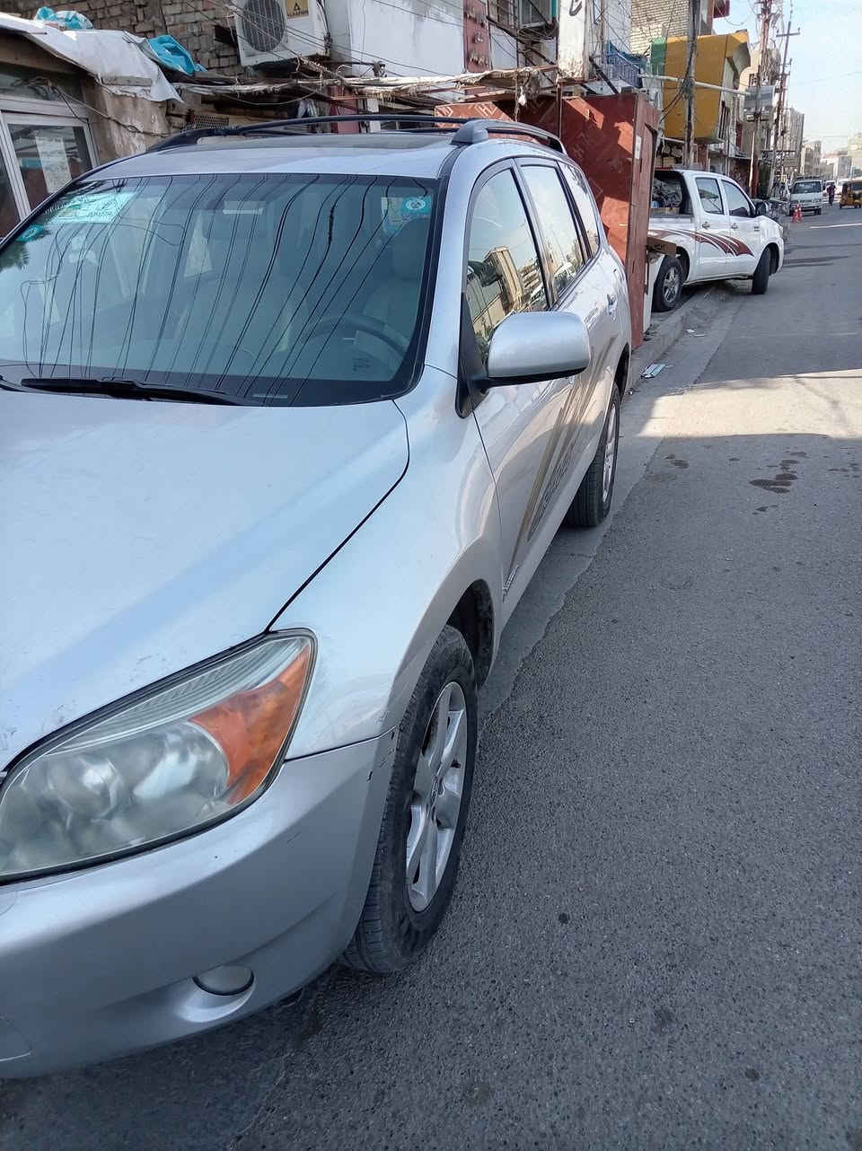 راف 4 2008 للبيع وارد صندوق مبدل جاملغين والبنيد معمر نفسه ومصبوغ مواصفات لمتد فتحة سقف تبريد وتدفئة كشنات أمامية تدفئة محرك ٣٥٠٠ ٦سلندر وكير مكفولات هزة جديدة بغداد المشتل بسعر ١٠٥ $ اتصال ***********
