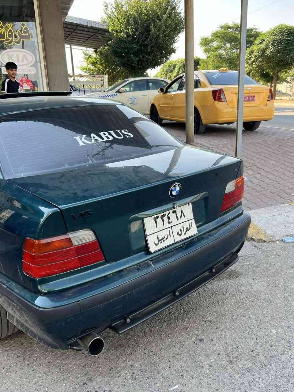 بێ ئێم مەکینە 520 گێڕ عادی مەکینە کەپس سەڵانسا سپۆڕت گێڕ و مەکینەو ئەکسلی بەشەرت ڕەقەم هەولێر ٦گەڵا خرامەی تایایە دوای معامەلە بۆت ئەگێڕمەوە ناوەکەی ۳ گەڵای لێدراوە تایەو ویلی سپۆڕتی لۆکل لەژێرە لایت ـەڵقەیە سڵایت دو جام کارەبا مۆدێل ۱۹۹۳ ەشەرتی تەحویل و خرامەو مووسوو بڕاوەو کێڕ و مەکینە
شوێنم بازیانە 
*********** 
٤۳ کەڵاو معامەلەیەکی زۆر کەم
