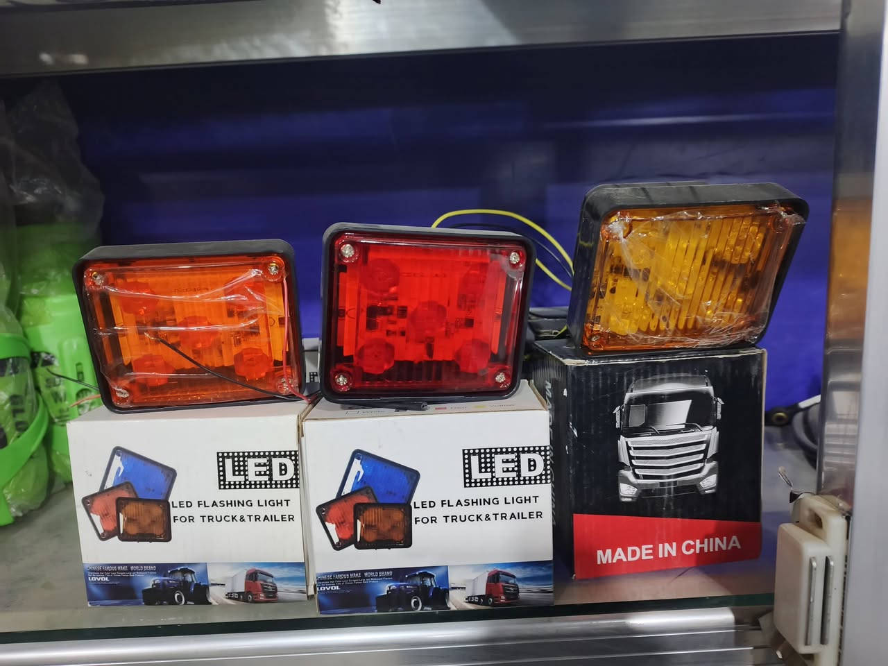 كبات وبلوجكتر بريك مال ستوتة لزوج لكبات 5ول بلوجكتر لزوج8 ***********مكاني رمادي
