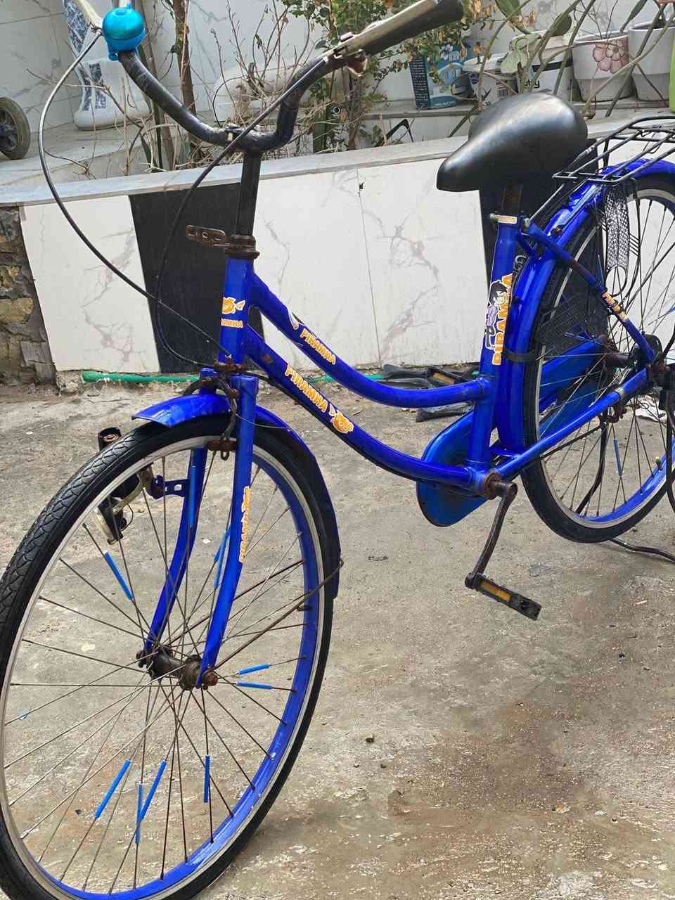 باسكل باله نظيف كلش
قياس ٢٦
المكان القرنه الشرش
السعر٧٥
***********
