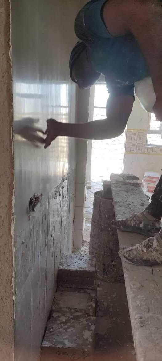 السلام عليكم  لباخ اسمنت او بورك جص .شغل درجه اولى  اليعجبك  متفرغ حالياا العنده. شغل يراسلني خاص او يتصل ع رقمي. ***********. مكاني نجف. حي الميلاد  شارع 20
متوفر واتساب ايضاا.
