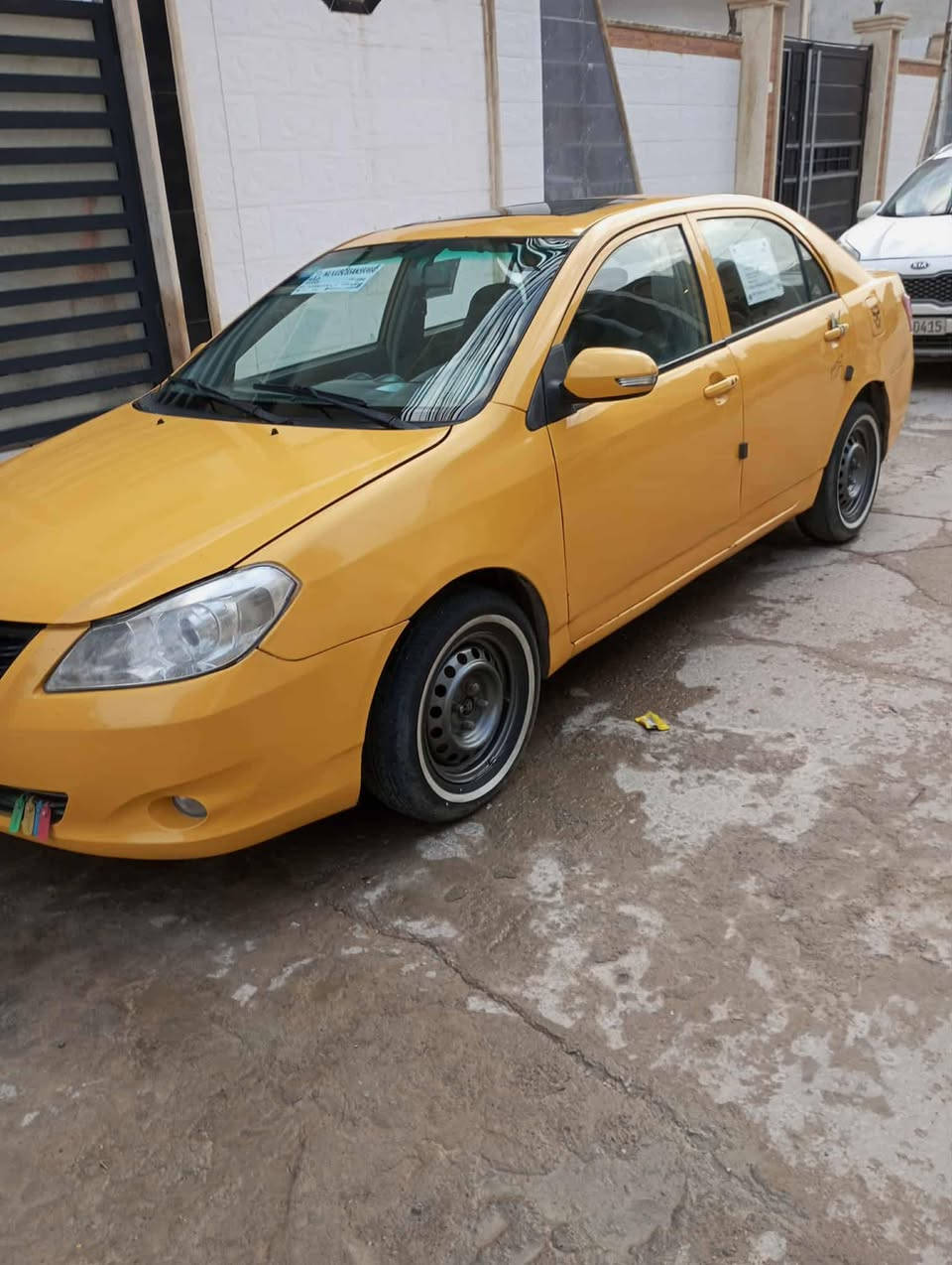 بي واي دي 2013 كير محرك كورلا تايات جدد سنويه 2029 غرامات وهيئا مصفره شرط التحويل السيارة جاهزه مكان السيارة الموصل/
سعر 52 ورقه وبيها مجال شويه
***********
