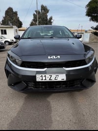 كيا فورتي 2024 رقم بغداد بدون حادث صبغ دعاميه اماميه فقط ماشيه 23 الف ...