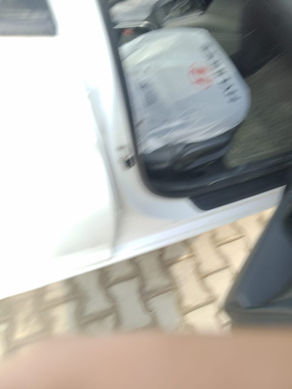 هونداي النترا وأرد خليجي بيه صبغ نصف بنيد مكينه دوش ماشيه ٨٠ تخم تاير حدادي جديده سنويه مجدده الغايه ٢٠٣١رقم ميسان بسمي اتصال علاء صاحب السياره مكلف بل النشر ***********السعر ١٣٠ وبيها مجال
