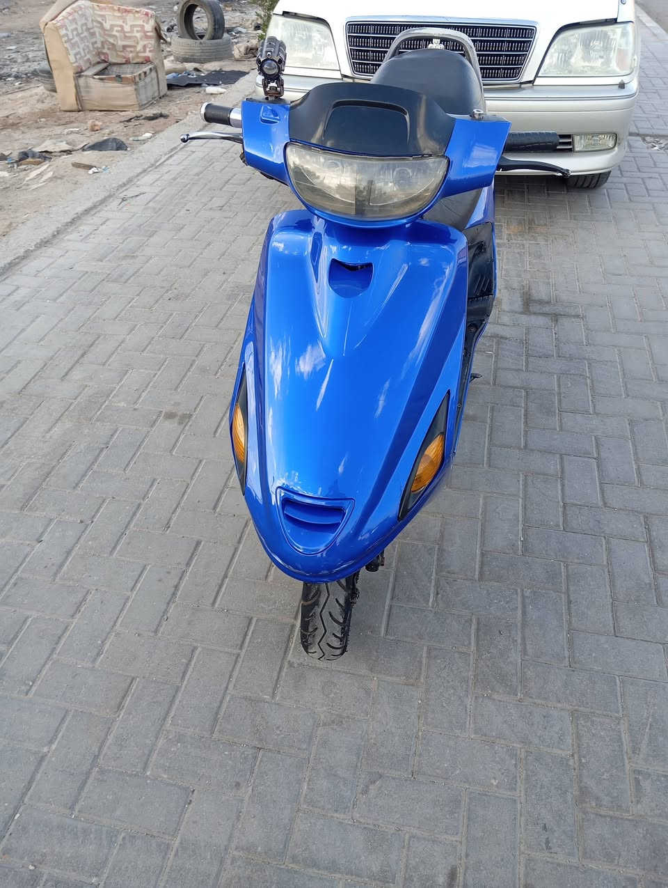 السلام عليكم دراجه للبيع فراشه مكينه جديده كهربائياته كلها شغاله دكه هندر نقصه بس باتري دراجه جديده مثل ما واضح بتصوير مكينه ما مفتوحه مكينه ناعمه مكان بصره قبله حي الجامعه السعر500رقم الهاتف ***********
