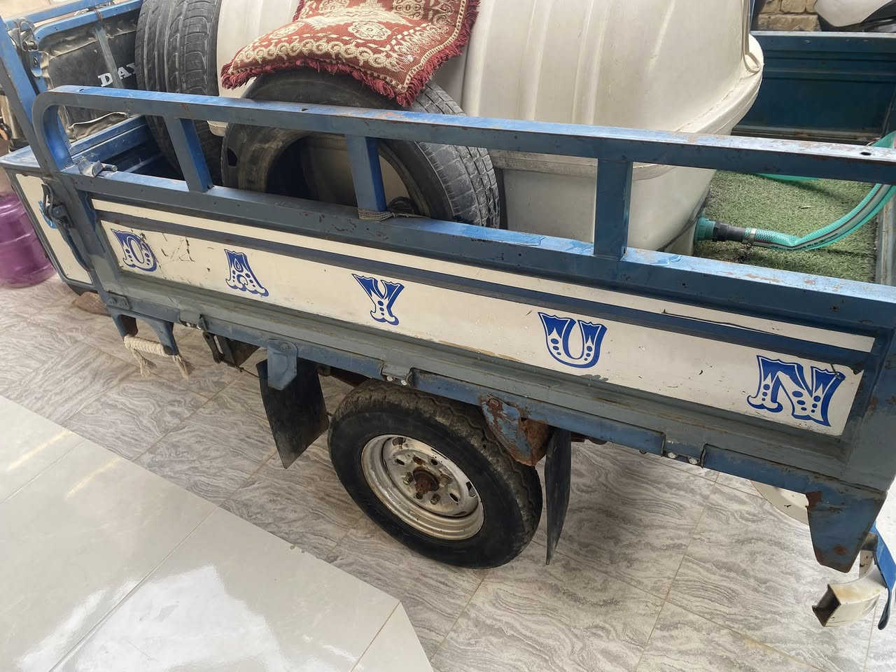 ستوته للبيع مدي 20 مثلم اواضحه بتصوير. بس عوزه ترتيب. هستوني معمره. مكينته مجفته وراق صولي  ليريده ينتصل عله راعيه ***********مكلف بنشر مكان كوت حي الحكيم
