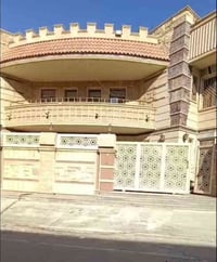 يوجد دار للإيجار مؤثث مساحه 200 مً زيونه ظهر مول زيونه 714 شارع عريض ر...