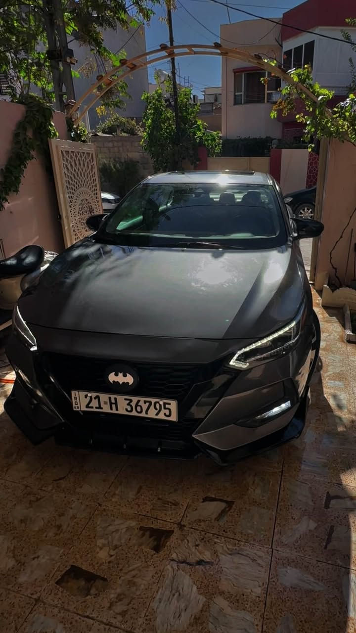 سلام عليكم 
نيسان سنترا 2021 sv بلاص 
اعلى فئه فول موصفات 
رادر
حساسات امامي خلفي 
نقطه عمياء 
تثبيت سرعه
سقف سلايت 
كشنات جلد 
كشنات هيتر 
لايت زينون رياضي 
بصمه ابواب 
داخل مشمشي 
بعد بيها اكثر من موصفات 
ضررها 
سياره بدون صبغ 
جاملغين تعديل 
بعض امكان ملاحضات 
سياره ماشيه 80km
سعر $135 بيها مجال حيل بسيط 
رقم موبايل ***********

