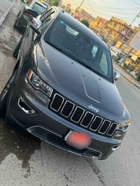 جيب شيروكي موديل 2021 ماشيه 90 الف مواصفات لمتدد اريد مراوس باقل موديل...