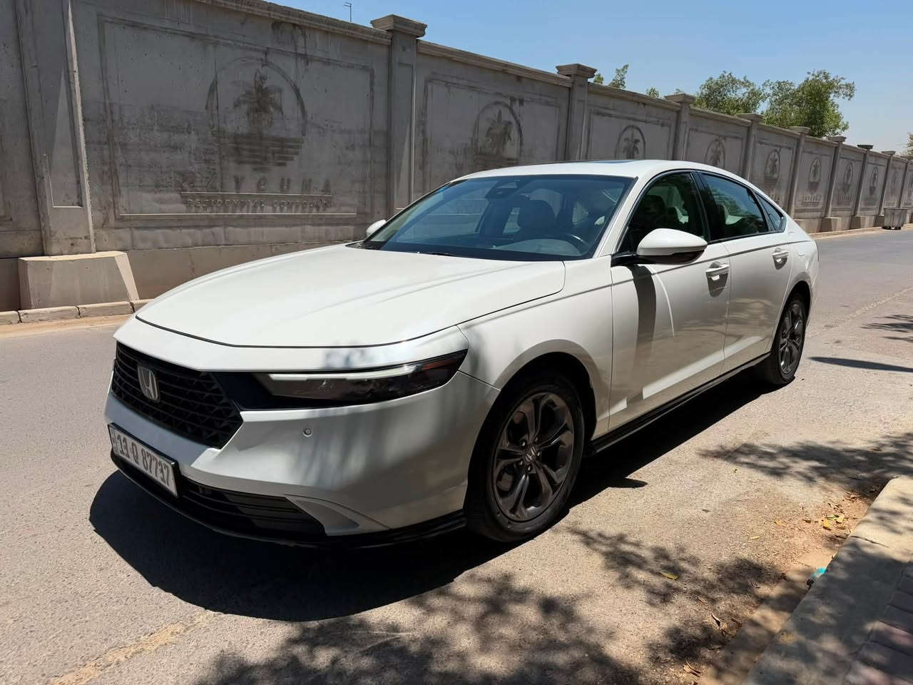 هوندا اكورد هايبرد 2023 EXL
حادث سطحي جاملغ وبنيد
رادار  امامي
قيادة ذاتية
رادار جانبي
كشنات كهرباء + تدفئة
تحكمات استيرن
حساس امامي خلفي
فتحة سقف
السيارة حادث سطحي التبديل فقط جاملغ وبنيد اصلي وكالة فافون
كاملة السيارة بدون اي نواقص
السعر 18000
التواصل 
***********
