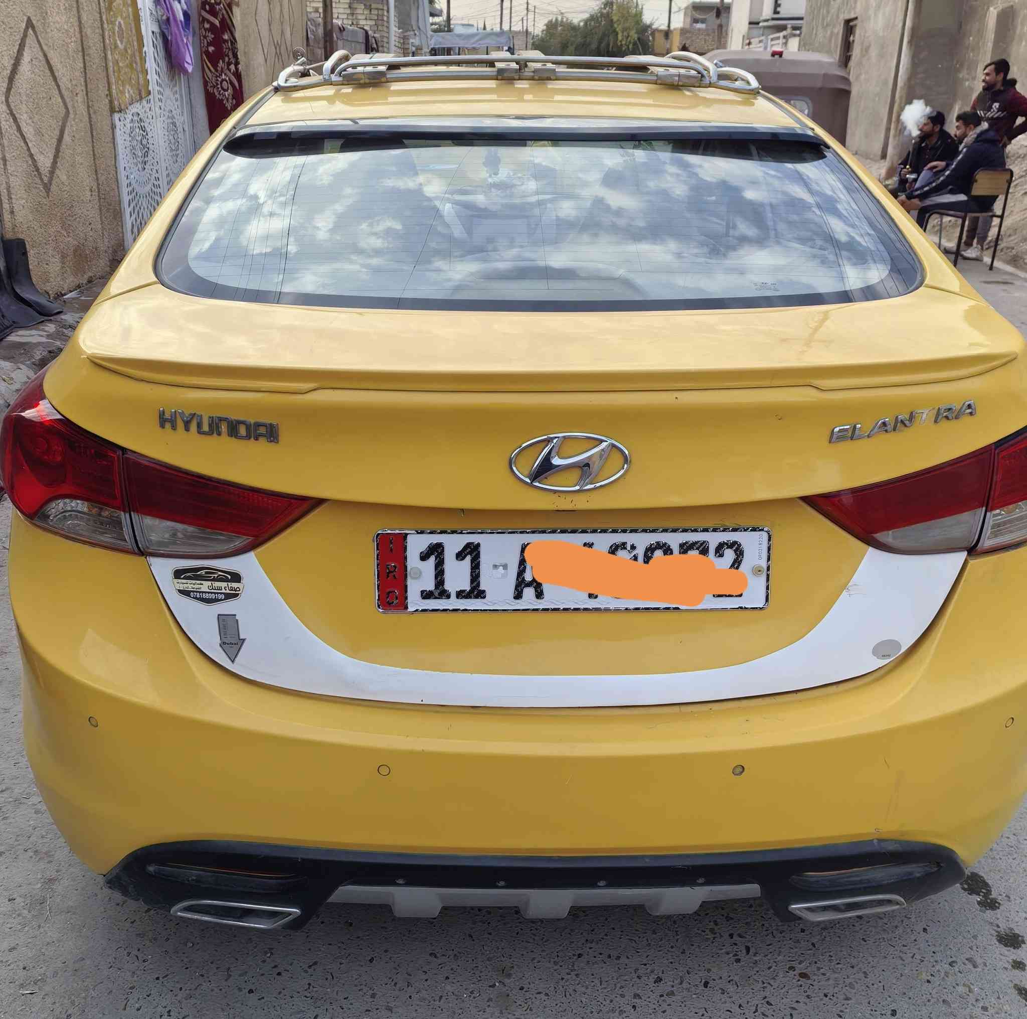 السلام عليكم
#النترا  مديل 2012 وارد خليجي

محرك 1800دوش 

مصفره هيئه وغرامات

السياره خير من الله مكينه كير تبريد خير من الله صدر امامي خلفي. 

تصليح الجاملغ الخلفي 

بسمي رقم جديد. هزه جديده  مكان السياره بغداد 

السعر  93$ الإتصال على

الرقم ***********
