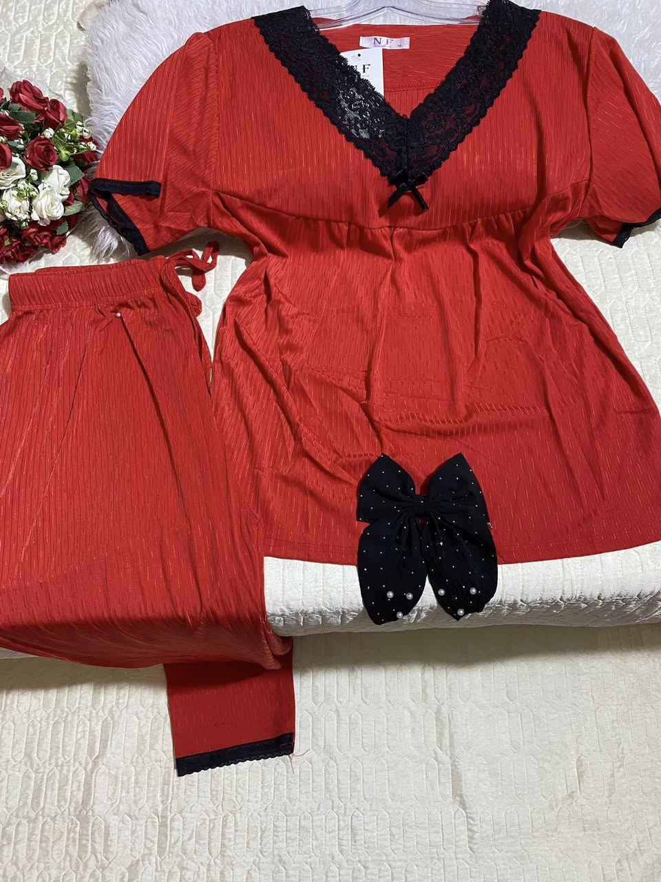 بجامة خامة زبده بارررده ثلج والنعومه مااسولفلكم 
قياس m .l.xl . XxL
السعر 10 الاف 
توصيل نعمانية الف 
الكوت والأقضية 3 الاف 
بغداد والمحافظات 5 الاف


**إذا كنت صاحب هذا الإعلان وتريد حذفه لأي سبب، رجاءا أرسل رسالة إلى الدعم الفني**