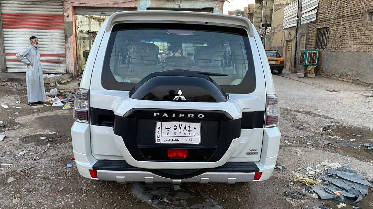 سلام عليكم باجيرو حبتور فول واحد عله واحد موديل 15 جديده بمعنه الكلمه مكلف بل نشر بغداد هاذ رقم صاحبه ***********
