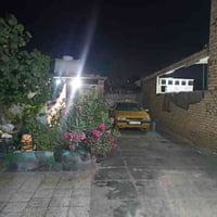 بيت ٢٠٠م • عقد سنوي • قرب جامع الباقر