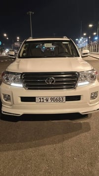 بسم اللّٰه الرحمن الرحيم سلام عليكم للبيع  لاند كروز 2015  ((((محرك 6 ...