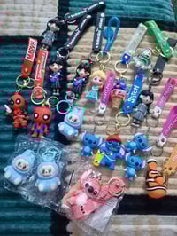 ميداليات • بالقطعة • إكسسوارات