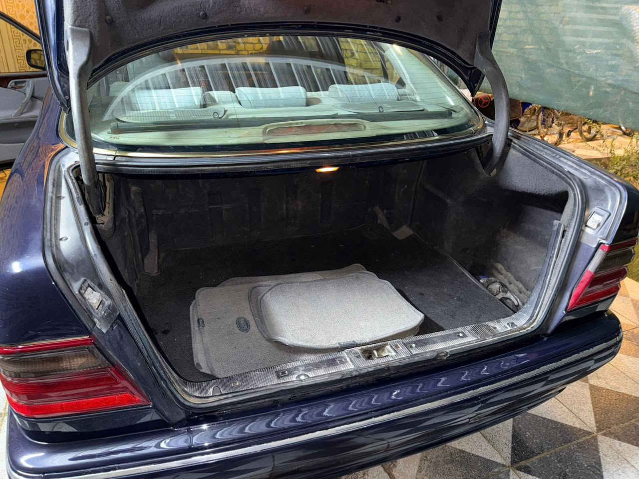 السلام عليكم الحلال للبيع
موديل 2000 السياره جاهزه من كلشي اي نقص مابيها رقم اربيل 3500 مكينه 6V سعرها 105 وبيها مجال بسيط
*********** ماكدر اجاوب على التعليقات بسبب العمل ربي يحفظ الجميع
