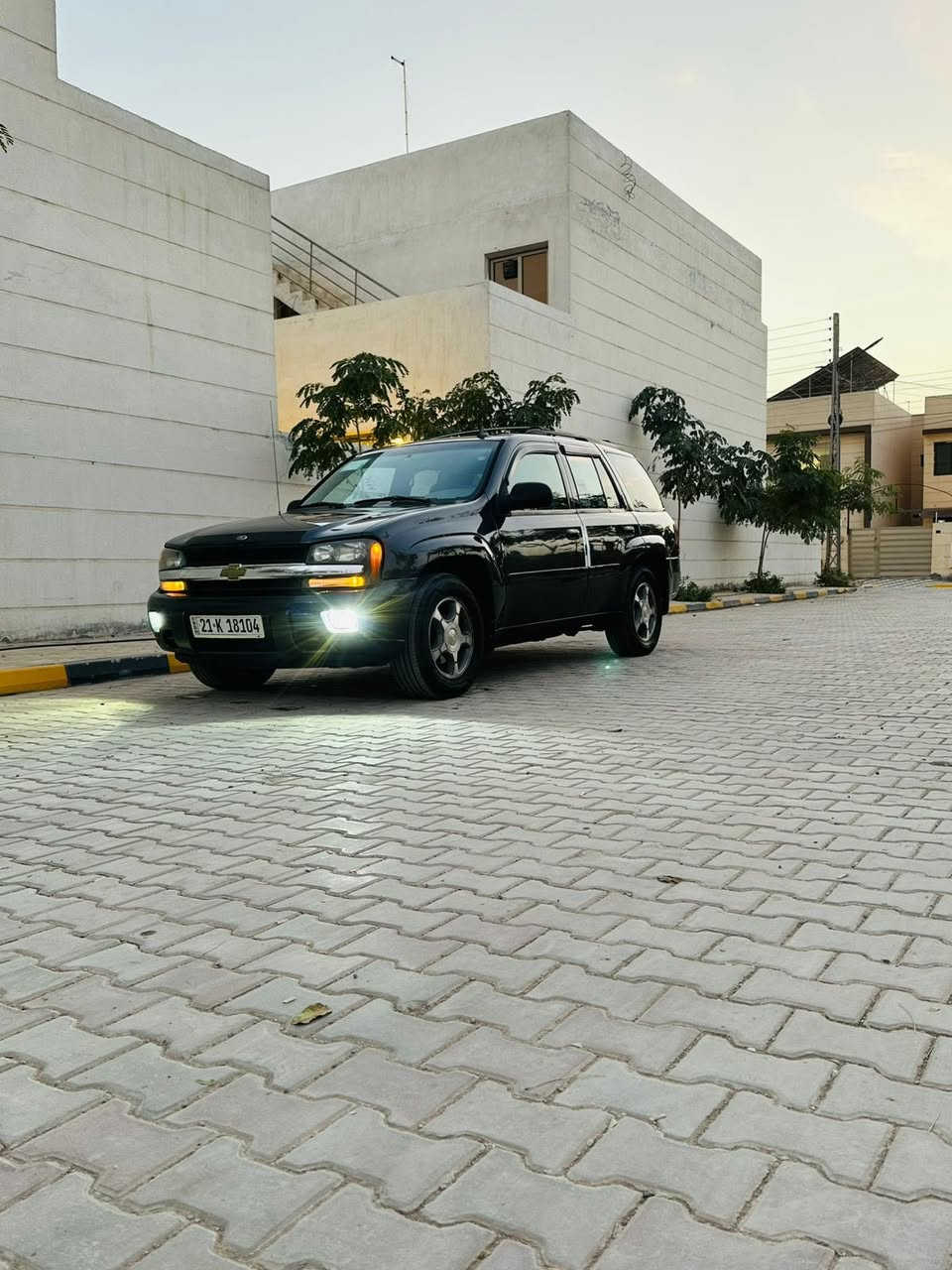 سلام عليكم
شوفرليت بلايزر موديل 2007 خليجيه كفاله عامه بدون صبغ فقط دعاميات للجماليه وباب السايق بي صبغ بدون معجون 

رقم سليمانيه الجديد الدولي هزه وسنويه كلهه جديد

تريد تحويل او وكاله 

تخم تاير جديد 

صدر امامي خلفي جديد

تخم بلكات جدد

تخم نوزل جديد

فيت بم وفلاتر وقاعده فيت بم جدد

دهن مكينه جديد

كشن السايق كهرباء

شاشه وكامره

ماشيه 187 حقيقي

سعرهه 108 وبيهه مجال قليل 

مكان السياره بغداد الصليخ او لاعظميه

رقمي ***********
