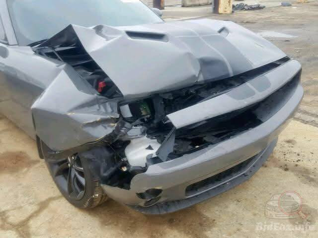 السلام عليكم ورحمه الله وبركاته 
جالنجر لون سمنتي 
موديل 17
رقم بغداد 
حادث بنيد وجاملغ +باب الصدر كلير من أمريكا 
مواصفات اعتيادية يعني مو فول 
السياره وين ميعجبك تفحص اني حاضر 
مكاني الحله /شارع 40
سعر 165$
رقمي/***********
