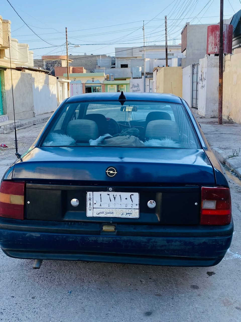 فكترا موديل 1992محرك بي صرف الكير شرط
رقم نينوى سنويه  عضم2018 سعر35وبيها مجال بل فيس مامتواجد الستفسار هذا الرقم صاحب السيارة ‭ ***********‬
