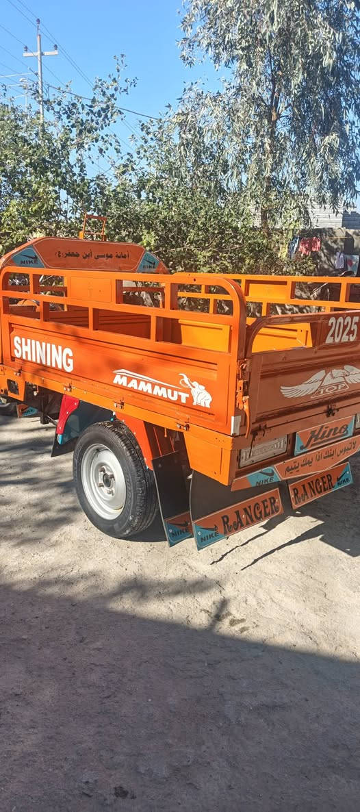 مرحبا شباب ستوته للبيع 2021 رقم وسنويه السعر اثنين وربع وليه مجال المكان البصره كرمه علي ***********
