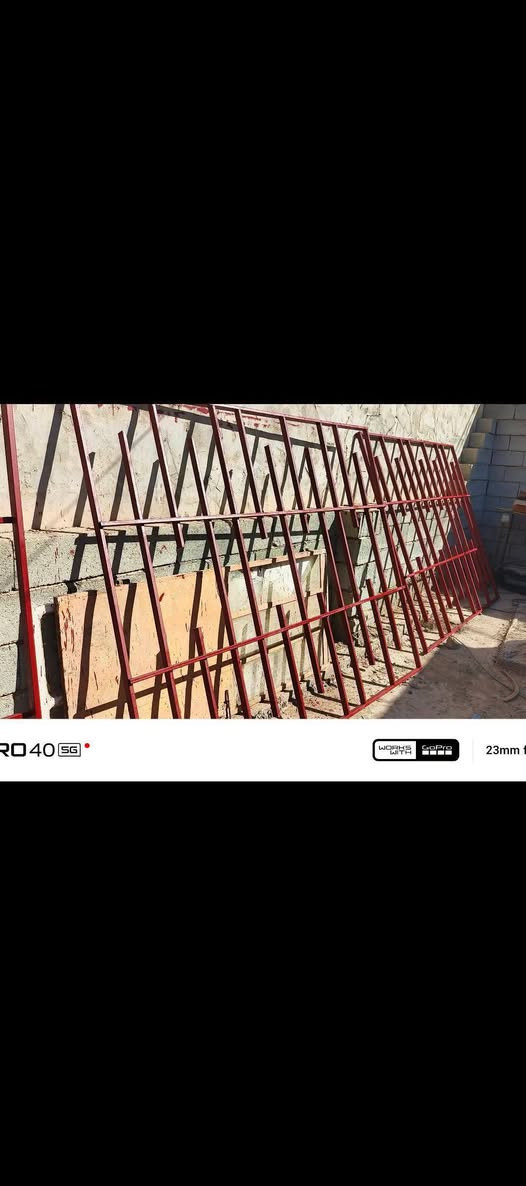 السلام عليكم
كتايب حديد 
للبيع 
حديد مليم ونص تركي 
شخاط صغير مفصلات كتائب بعدهن ما مستعملات 
يعني جديد مصبوغات اسود كاملات 
للاستفسار اكثر تصل عل هاتف وتدلل
***********
