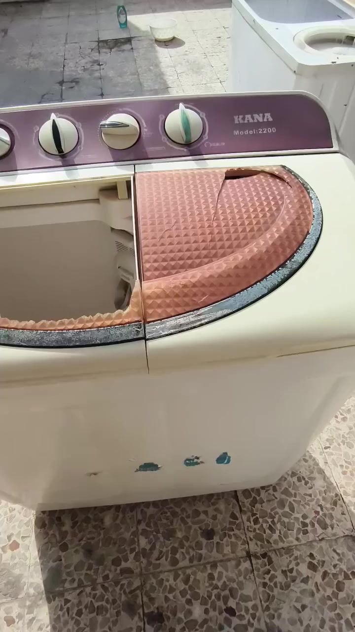 غسالات للبيع نضيفات شرط الشغل ولضمان مكاني الطوبه ولنخيله ***********
***********
