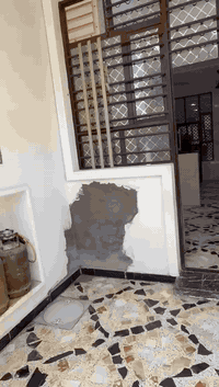 بيت للبيع رئاسة العبيدي شارع ٢٠ قرب شارع ام البنين المساحة ١٠٠ بناء حد...