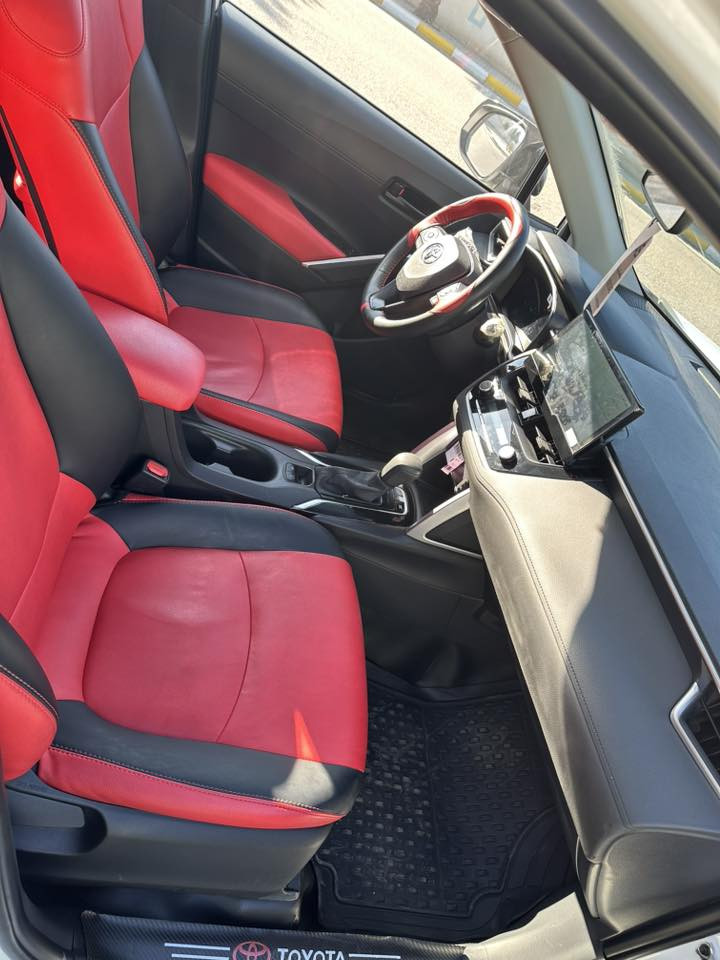 كورلا كروز  2025  خليجي هايبرد 

مكفوله كفاله عامه  ماعده بيها بارد عله كد شبر بلبنيد فقط باقي السياره كلها كفاله شركه 

ماشيه 9000 زيرو  عله وضع الشركه 

مواصفات 

فتحه 
رادار
داخل احمر 

مكينه 2000 

رقم بغداد بااسمي 

سعر 175 وبيها مجال 

مكاني العامريه او بياع  

***********
