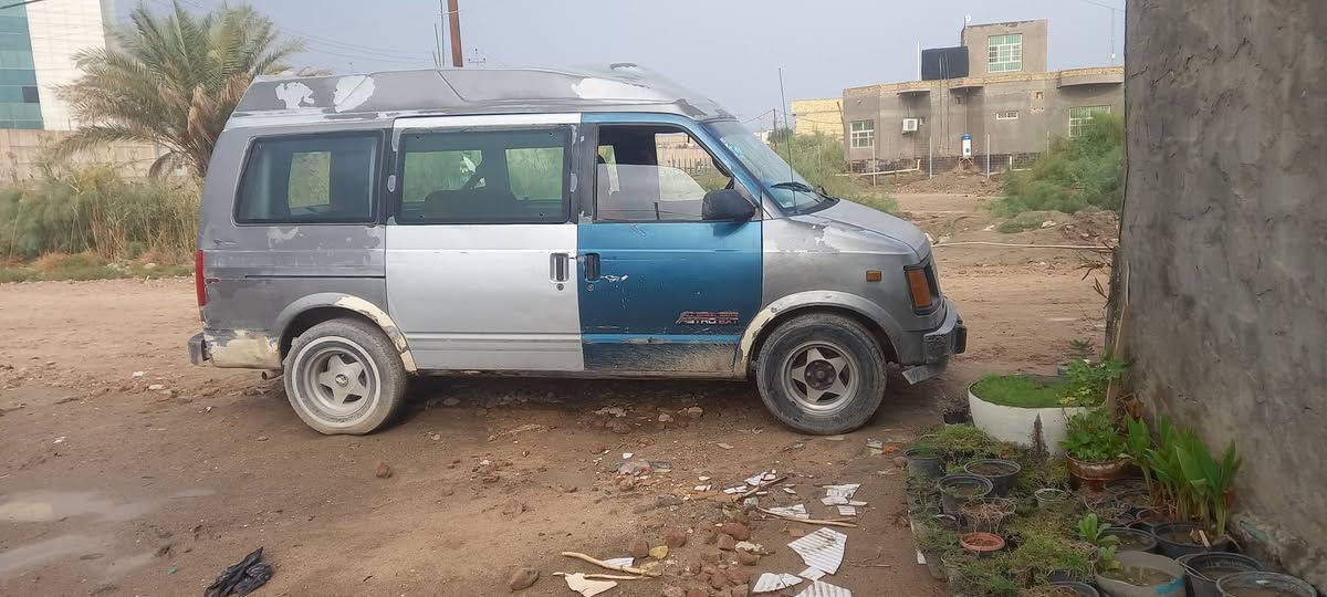 شيوفر موديل ٩٢ جاهزه محرك قير حدادية سعر ٢٥ ورقة المكان الناصرية مركز المبايل
٧٨٠٣٤١٩١٩٠


**إذا كنت صاحب هذا الإعلان وتريد حذفه لأي سبب، رجاءا أرسل رسالة إلى الدعم الفني**