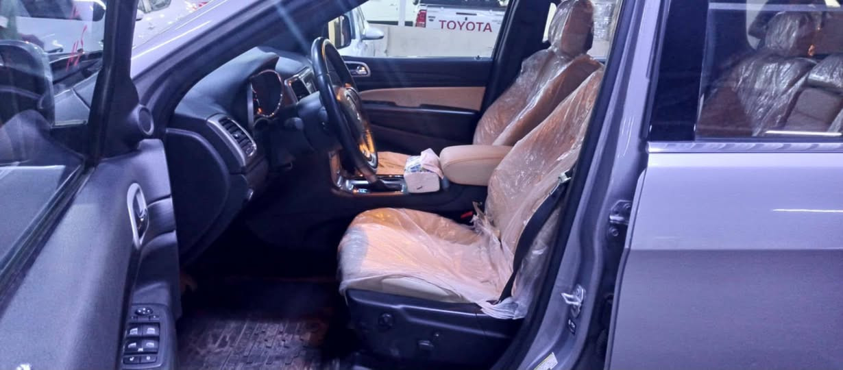 السلام عليكم .
جيب لاريدو 2021 ماشيه 36 الف ميل 
وارد امريكي صور الحادث والسونار مرفقه مع الصور .

السعر 235 ورقه .

مكان السياره بغداد .

***********

غير متواجد على الفيس مكلف بالنششششررررر
