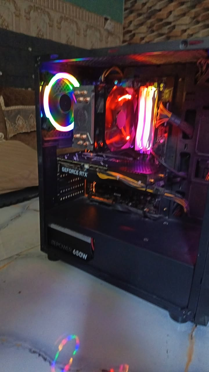 سلام عليكم كيس للبيع
Core i5 10400f
M. B: B460
Ram 16 3200 rgb
PSU 650 w
Ssd128
Hdd 1T


**إذا كنت صاحب هذا الإعلان وتريد حذفه لأي سبب، رجاءا أرسل رسالة إلى الدعم الفني**