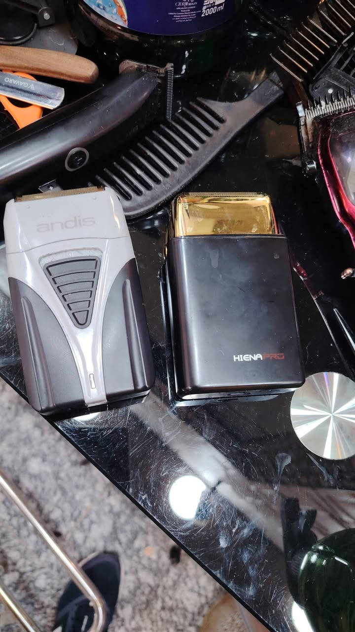 سلام عليكم غراض حلاقه مستخدمه للبيع واتساب ***********
