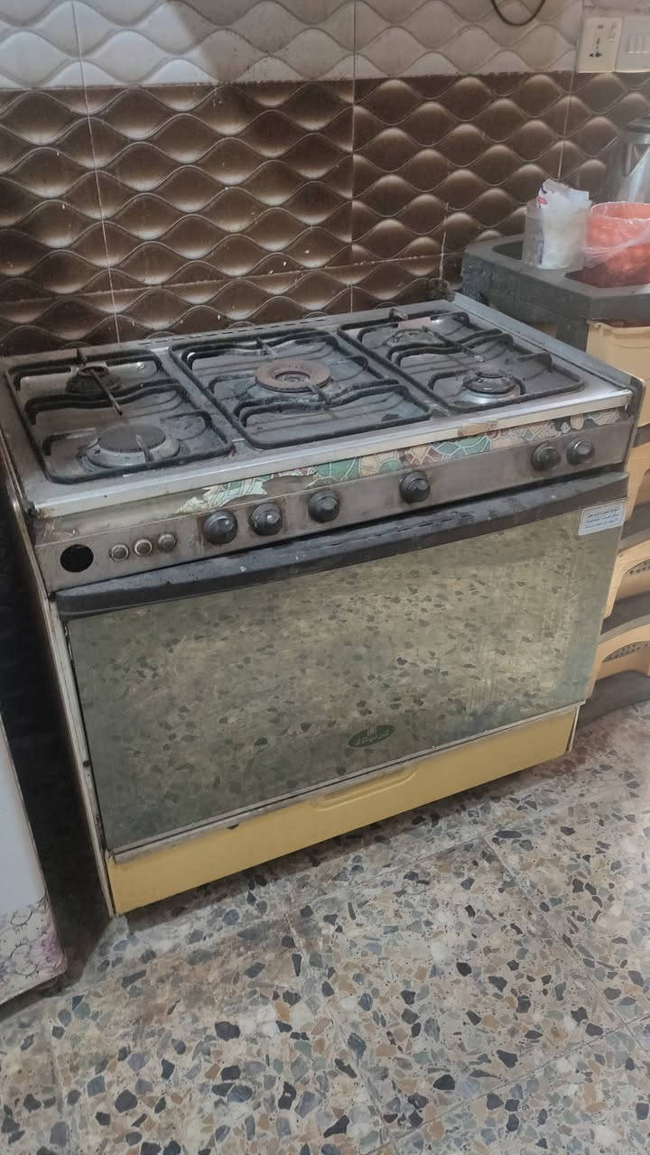 السلام عليكم
للبيع الكل شغالات


**إذا كنت صاحب هذا الإعلان وتريد حذفه لأي سبب، رجاءا أرسل رسالة إلى الدعم الفني**
